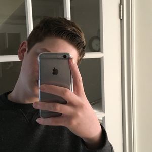 Meet your Posher, Jonathan